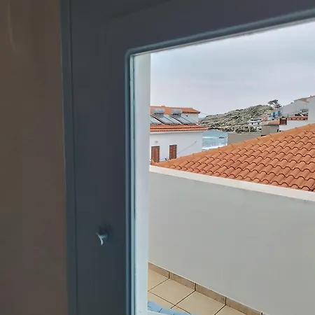 Deja Blue Maisonette Holiday home *